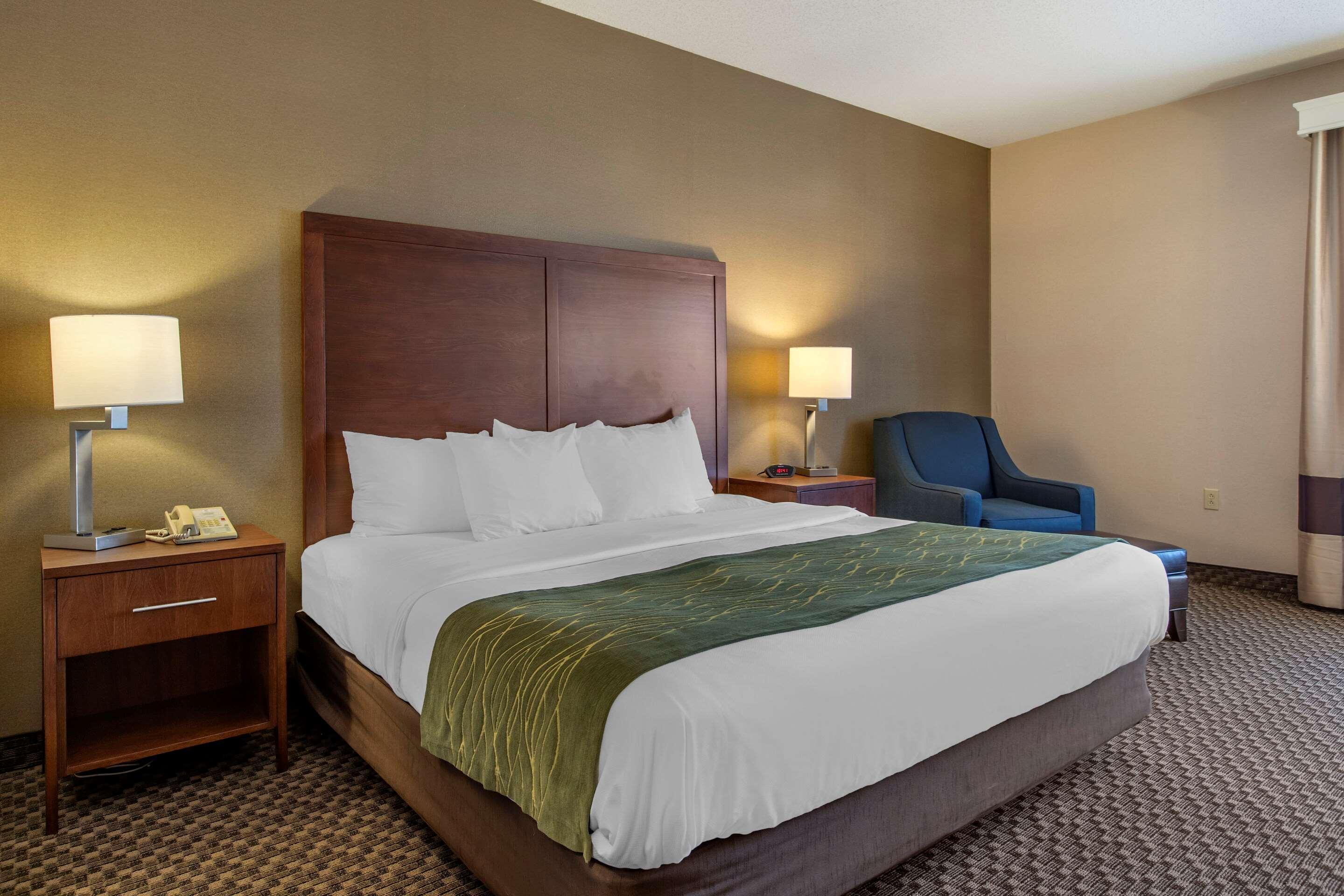 Comfort Inn Шарлът Екстериор снимка