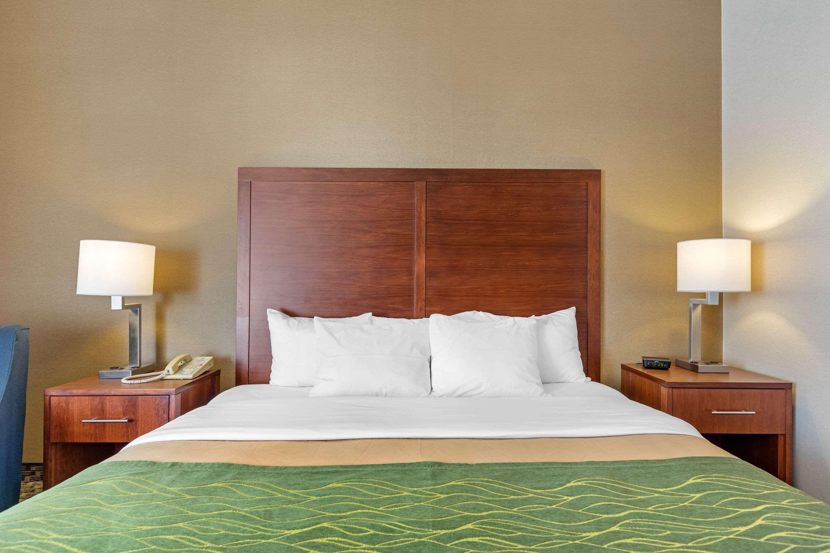 Comfort Inn Шарлът Екстериор снимка