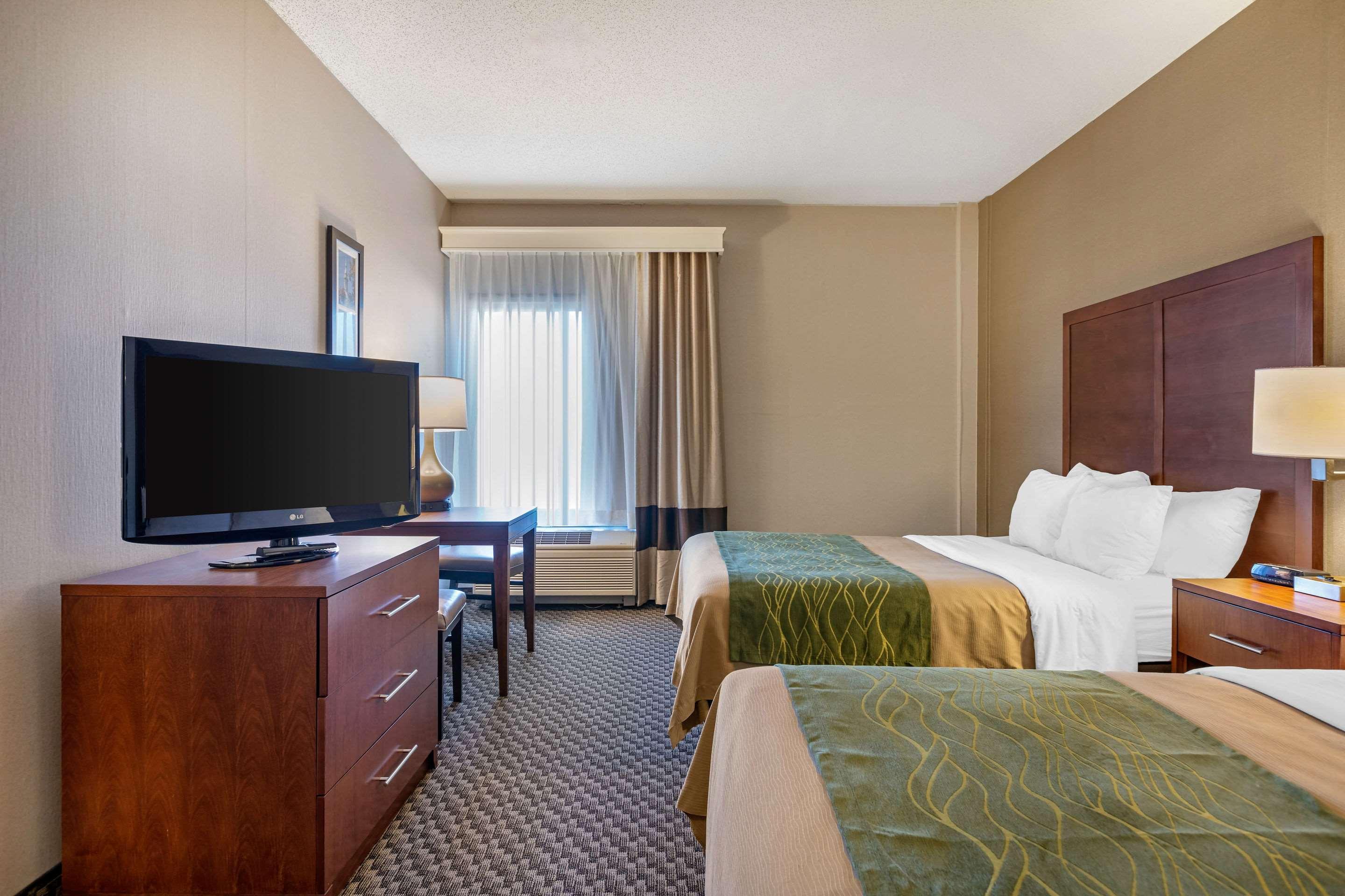 Comfort Inn Шарлът Екстериор снимка