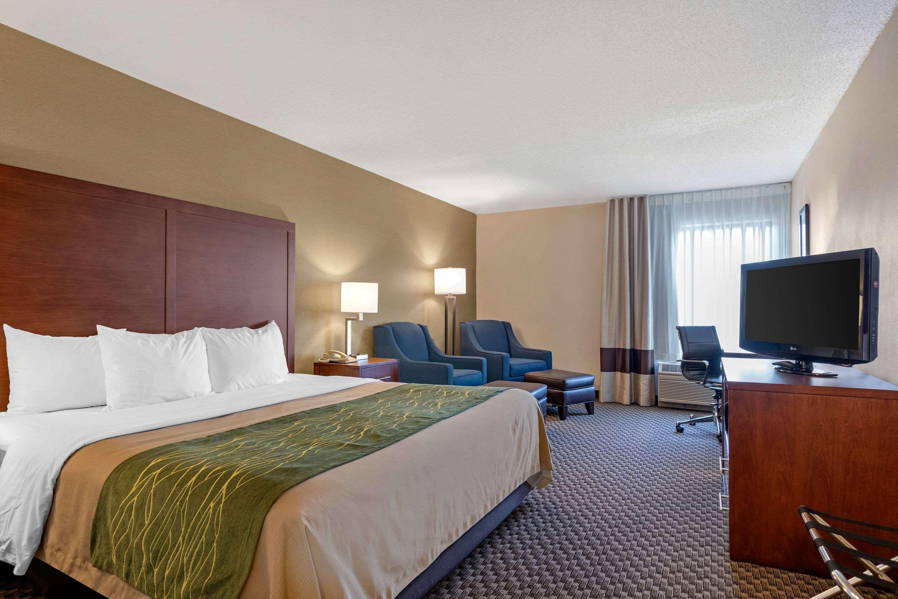 Comfort Inn Шарлът Екстериор снимка